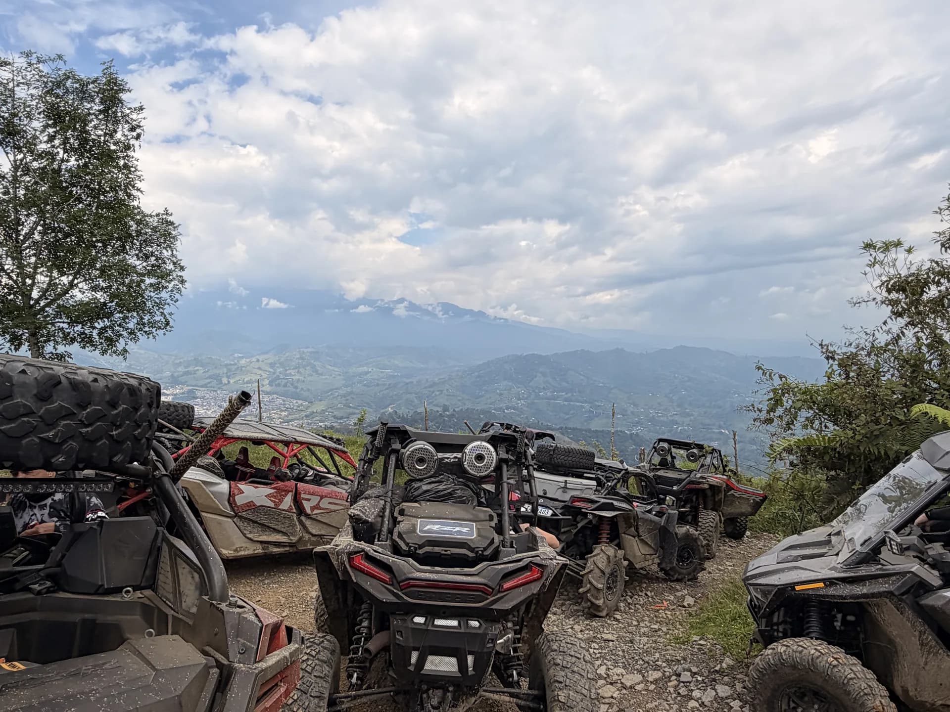 El mirador — vista panorámica del valle de Aburrá